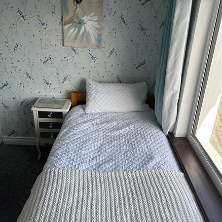 Gracefield Bed & Breakfast Artane Bagian luar foto